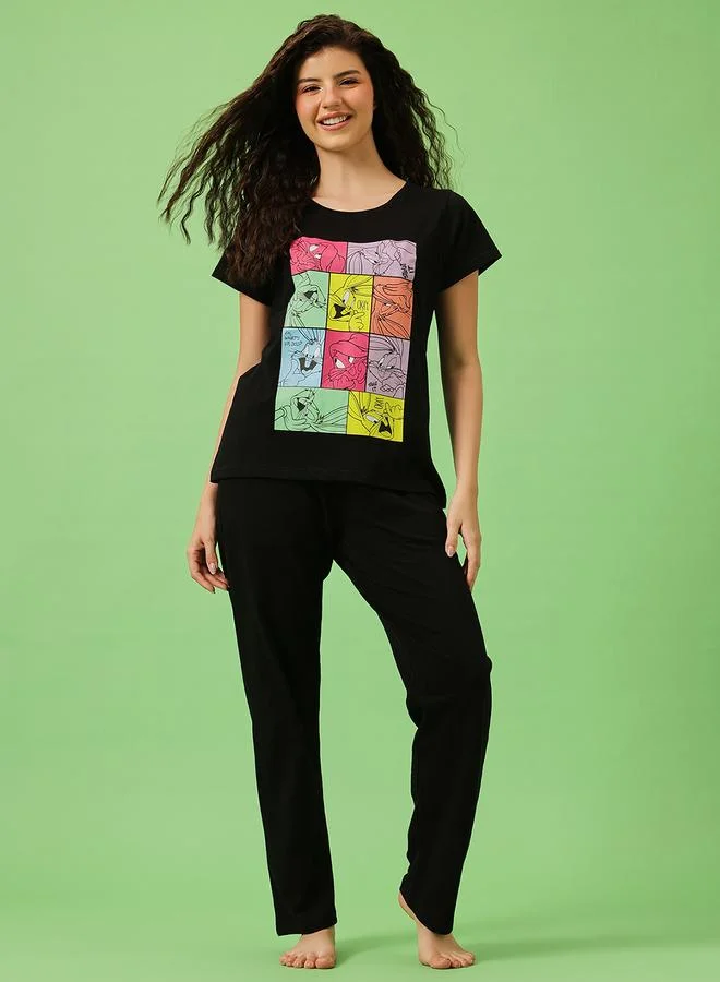 كلوفيا طقم بيجاما من بنطال وتيشيرت بطبعة جرافيك